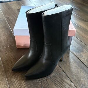 Lisa Vicky | NIB Arthaul Black Pointed Toe Heeled Boots Size 7.5‎